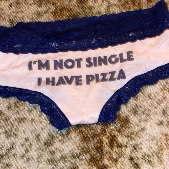 I am selling booty cut under wear material is polyester and cotton - Picture 2 of 2